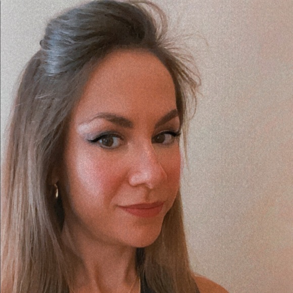 Meet your Posher, Violetta - Picture 1 of 1